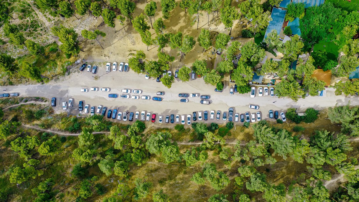 深圳口岸泊車攻略 2026：羅湖、福田、深圳灣停車場收費＋邊個口岸泊最平