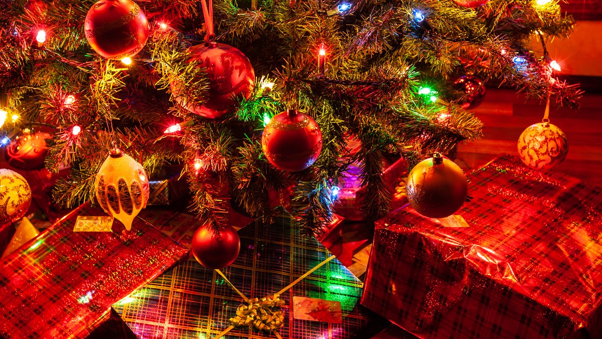 Shenzhen Christmas Gifts and Hamper Boxes 2026: 10 Places to Buy (Luohu, Futian, Nanshan)