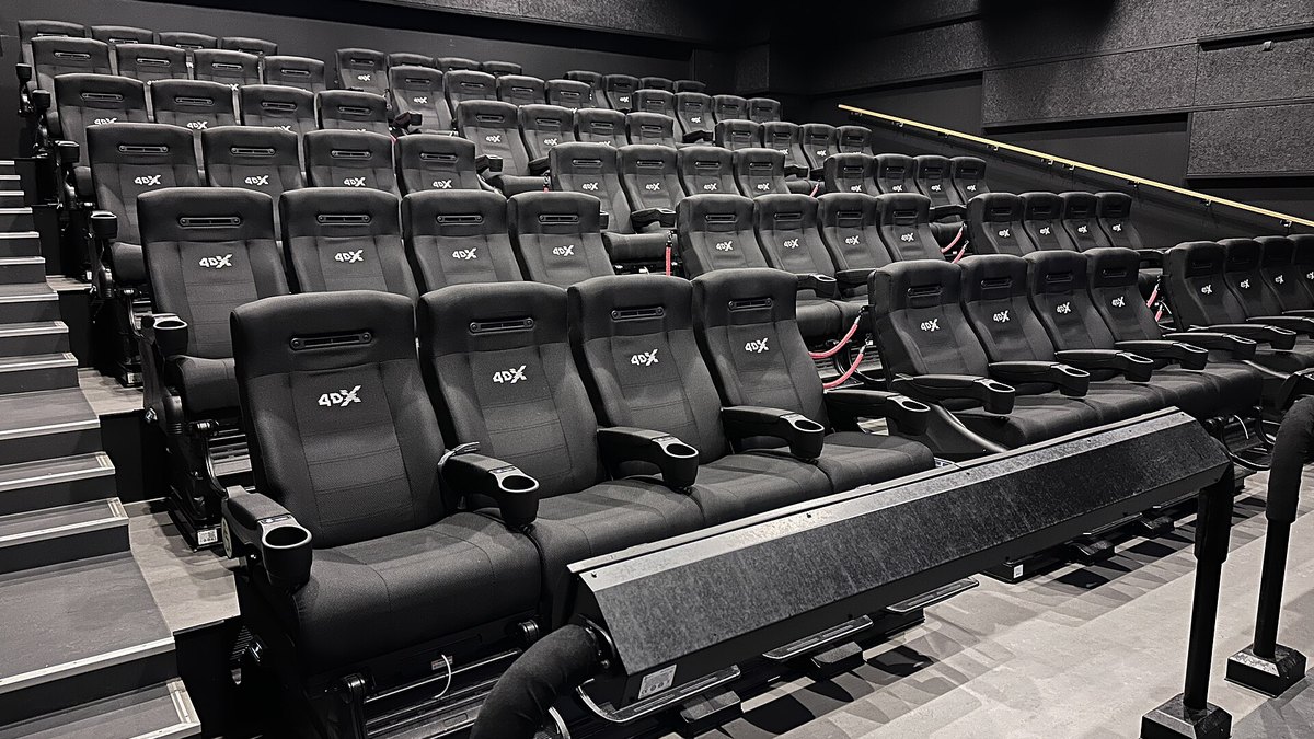 深圳睇戲 2026：IMAX 戲票 ¥45 起、港深差價幾遠？羅湖／福田／南山 8 間真戲院（附地鐵出口）
