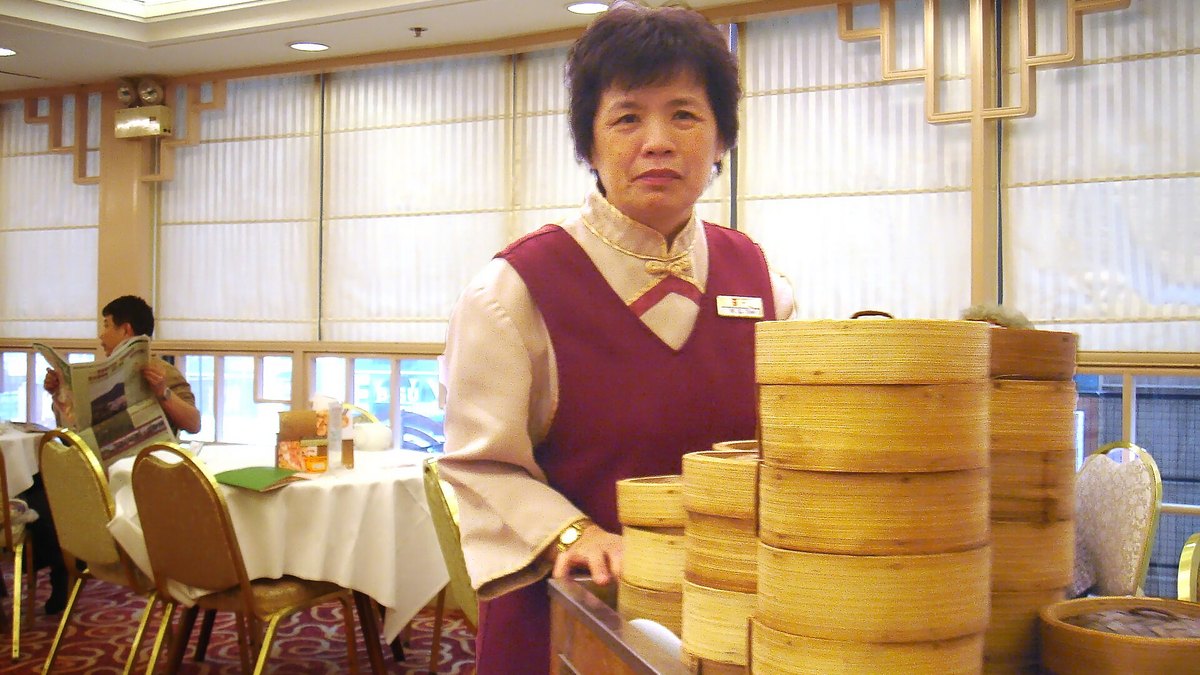 Shenzhen Food Guide for First-Timers: What to Eat & How to Order