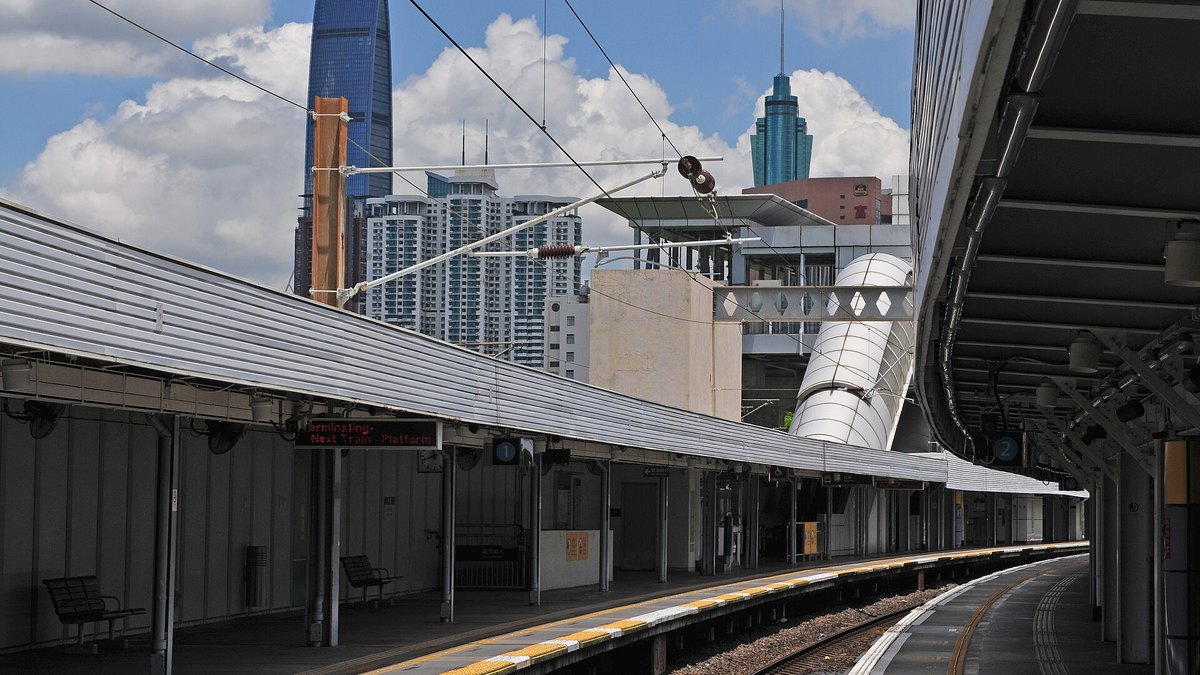 How to Get to Shenzhen from Hong Kong (2026): MTR, Ferry, Coach & Checkpoints